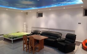 Park Puscha Sauna Deluxe Apartment & Terrace